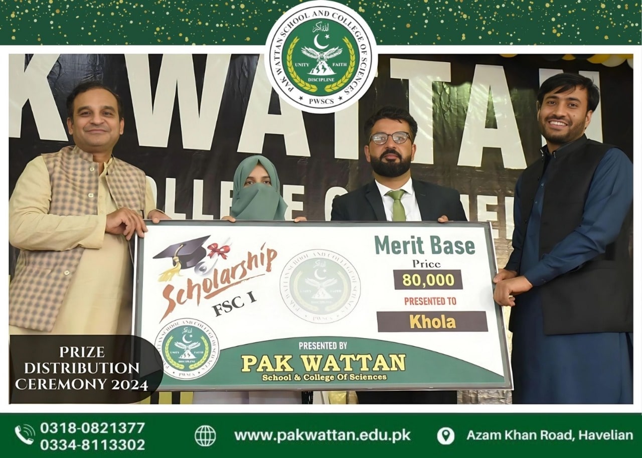 Khola receiving Scholarship